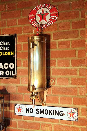 OIL DISPENSER - click to enlarge